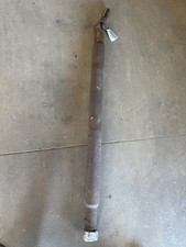 1999 - 2005 Chevy Silverado 1500 Regular Cab 4x4 Drive Shaft 133 Wb 15109401 1999 - 2005 Chevy Silverado 1500 Regular Cab 4x4 Drive Shaft 133 Wb 15109401