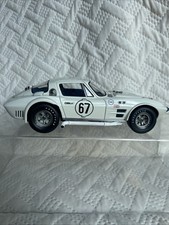 Exoto Racing Legends Diecast Corvette Grand Sport #67 White 1964 1/18 Scale
