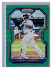 2021 Panini Prizm #220 Salvador Perez Green Wave Prizm