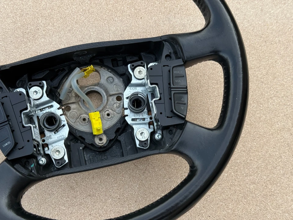 2002-2005 Volkswagen PASSAT Driver Steering Wheel w/ Audio & Cruise Control OEM - Image 2 of 4