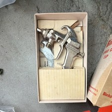 Binks Model 26 Spray Gun With Cup Binks Model 26 Spray Gun With Cup