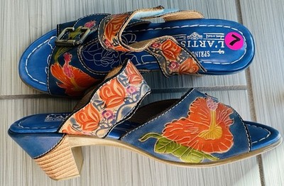 NWOT L ARTISTE SPRING STEP OZUNA BLUE 7 FLORAL PRINT LEATHER BOHEMIAN SANDALS