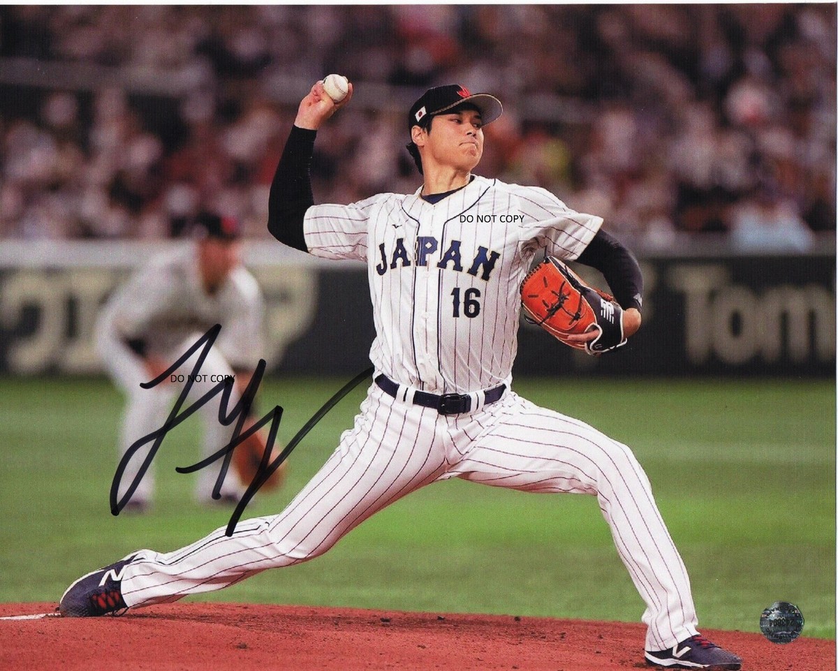 SHOHEI OHTANI - JAPAN Autographed Signed 8x10 Reprint Photo