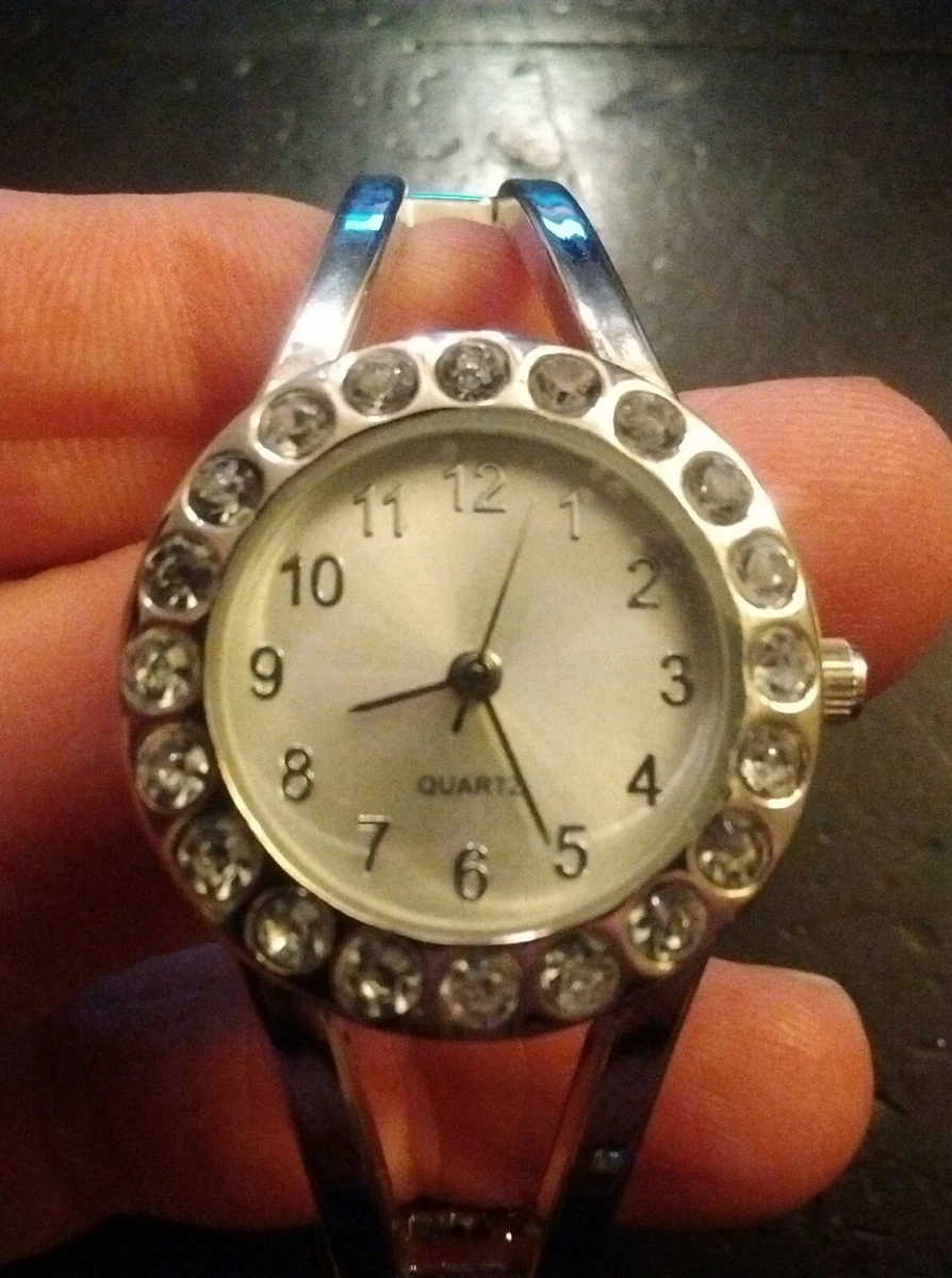 Montre bracelet femme vintage LBVYR fonctionnant avec batterie neuve pas de pri
