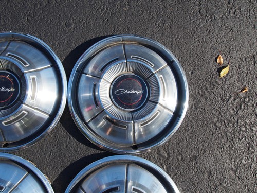 Set of (4) 1970-1971 OEM Dodge Challenger Hub Caps Wheel Covers - Picture 3 of 9