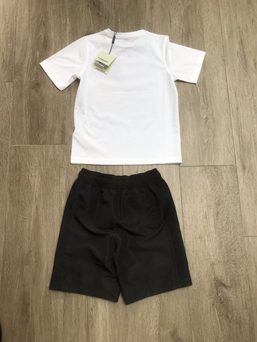 Burberry Boys Swimming Shorts And T Shirt Age 8 Yrs BNWT RRP £340 - Picture 14 of 17