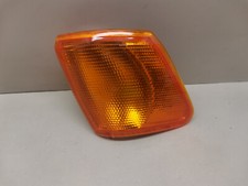 Clignotant Mazda 121