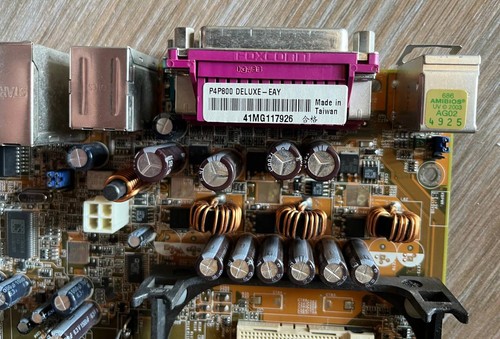 Placa madre ASUS P4P800 Deluxe Rev 2.0 Socket478 + P4 3,0 GHz + 1 GB de RAM. PROBADO. - Imagen 4 de 18