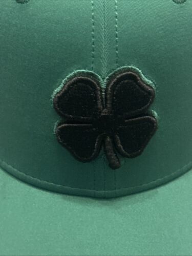 Black Clover Live Lucky Premium Clover Green Fitted Flex S/M Golf Hat Cap - Picture 2 of 7