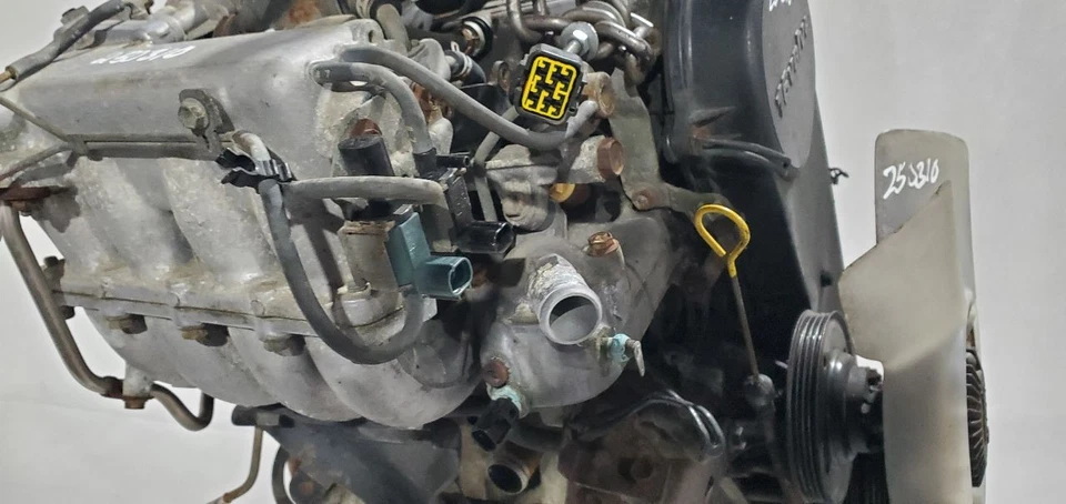 Conjunto completo de motor usado se adapta a: 1997 Suzuki X90 VIN 1 6º dígito grado A Foto 3 de 4