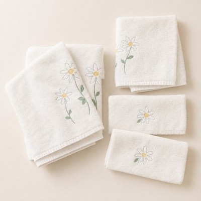 JCPenney Cottagecore Daisy Towel Set Cream Floral 5pc Vintage Aesthetic Towels