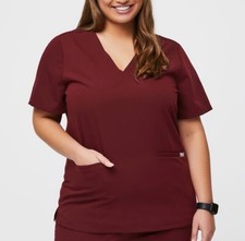 Figs Burgundy Casma Three-Pocket Scrub Top Size XL