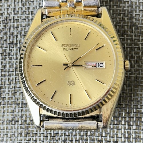 Seiko SQ President Watch Men 36mm Gold Dial Gold Tone Daydate Round 5Y23-8A69 - Picture 2 of 11
