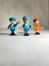 Vintage brio police and construction plastic mini figures bundle