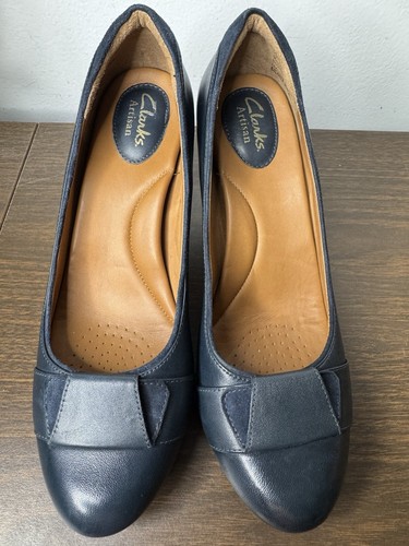 Clarks Artisan Navy Blue Leather Pumps Womens Size 9 Comfort Padded 3" Heel - Picture 7 of 12