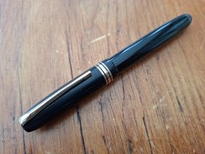 Mabie Toss Swan Black fountain pen 14 ct nib c.1950 Very good condition
