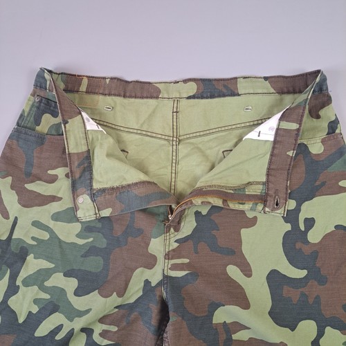 Levi's 569 Shorts Herren 42 Grün Camouflage 5 Taschen Militär Wandern Camp - Bild 4 von 9