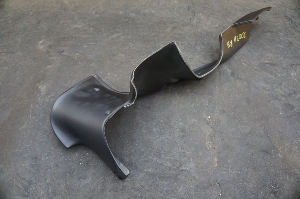 Cuarto trasero derecho área de carga maletero embellecedor QK42BX7AB Dodge Viper Gts cupé 1999-02 Foto 3 de 4