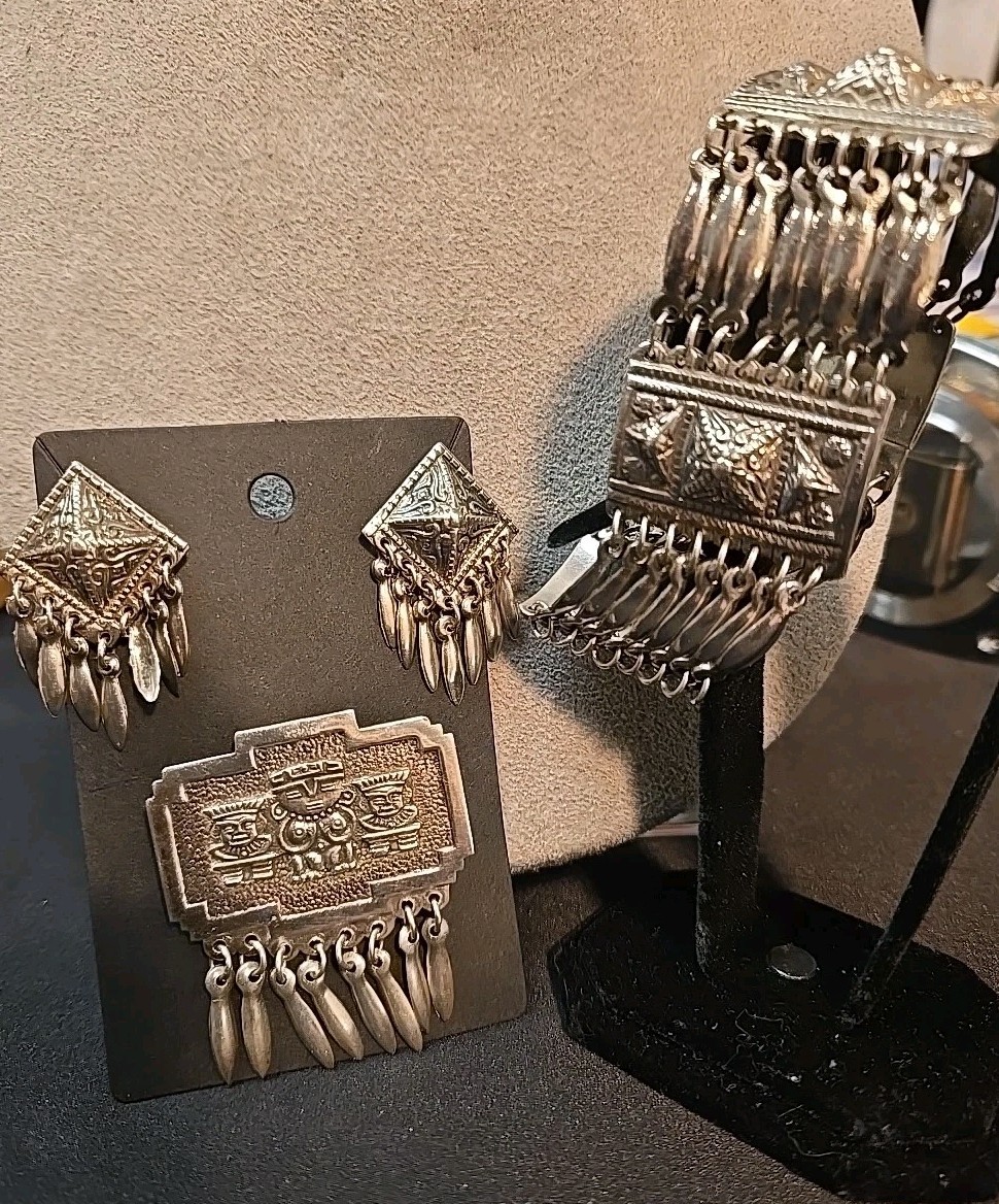 Stunning Aztec Pattern Sterling Silver *Bracelet … - image 1