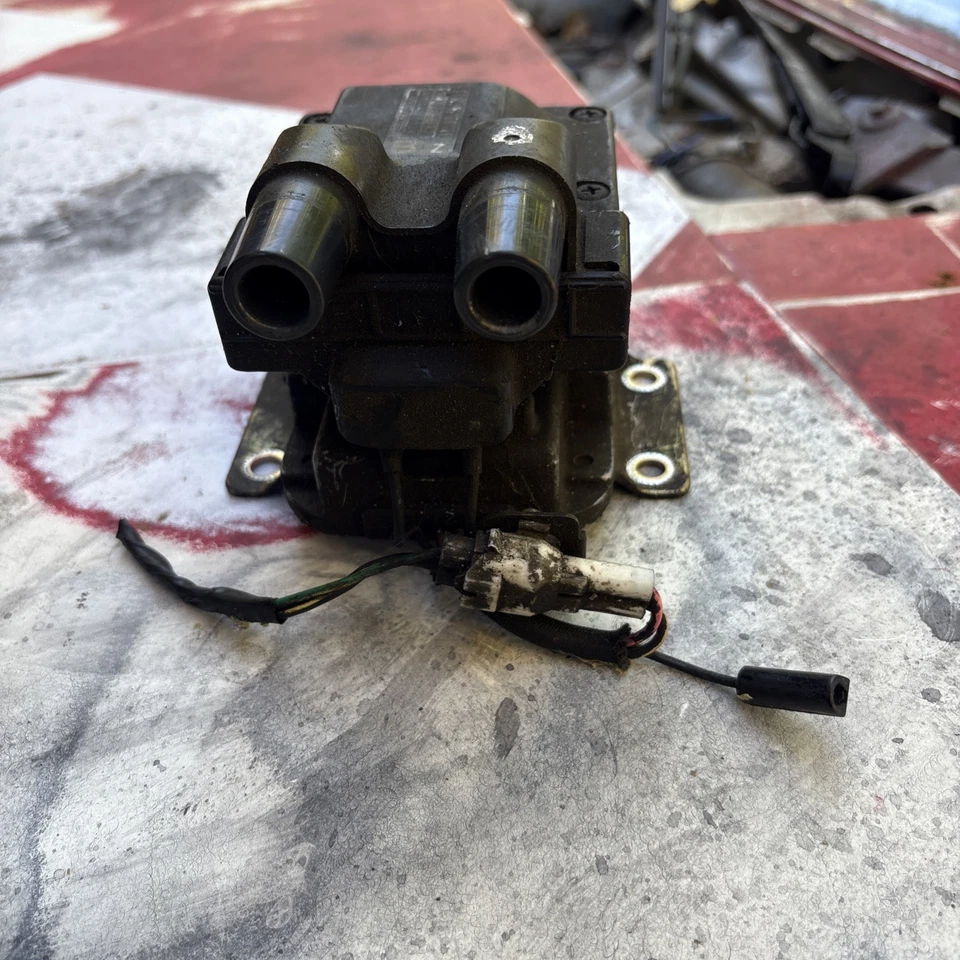 Bobinas de encendido de plomo y arrastre Mazda Rx7 FC 1986-1991 Foto 3 de 4