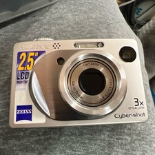Sony Cyber-shot DSC-W1 5.1MP Digital Camera Silver 3x Optical Zoom PARTS ONLY