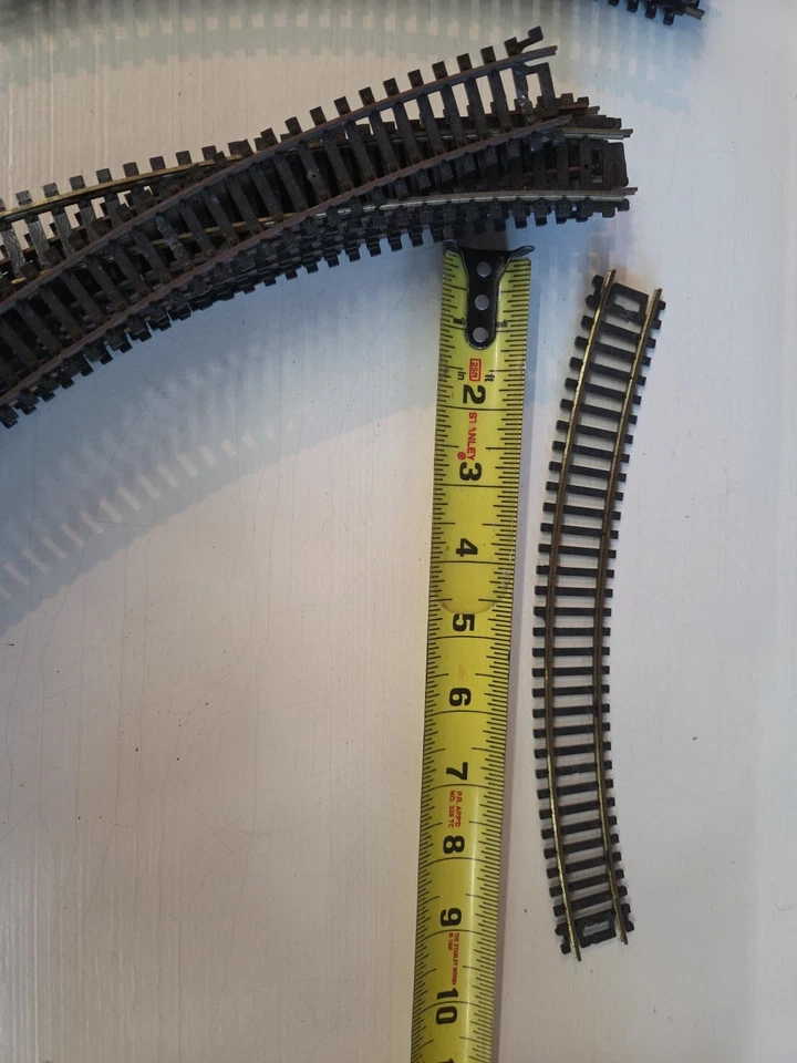 Lot Of 55 Pieces HO Gauge Atlas Snap Train Track, Curves. 45 Of 10", 10 Of 9" - Image 3 of 3