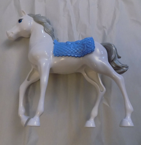 2012 Disney Princess 12" Cinderella Royal Pferd weiß mit silberner Mähne blau Sattel - Bild 1 von 6