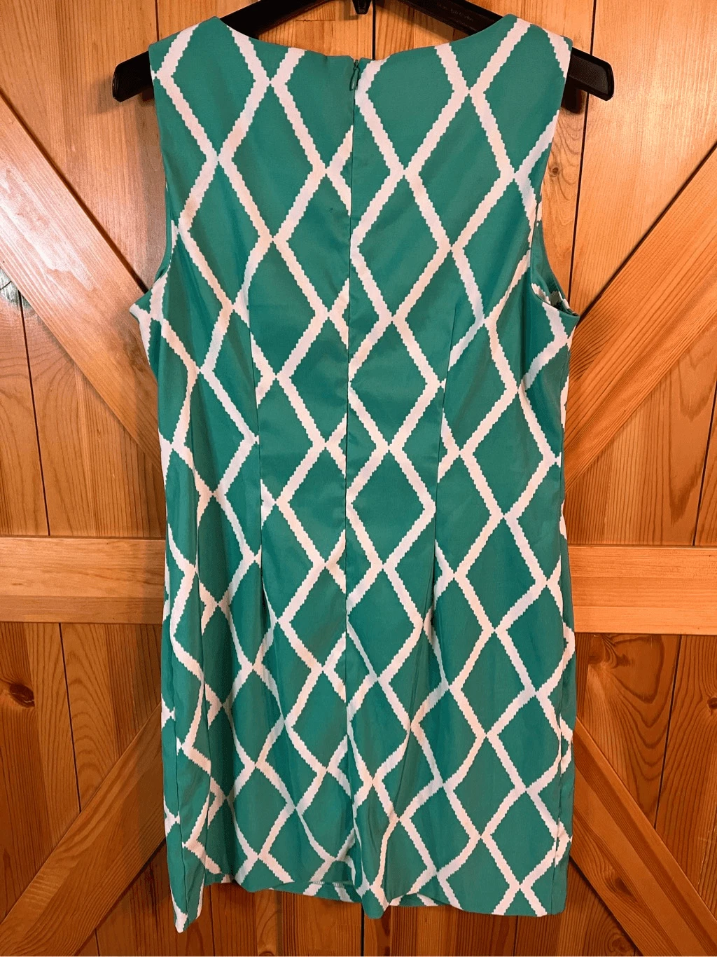 Abito senza maniche in guaina Alyx taglia 14 verde e crema motivo diamante elasticizzato (28