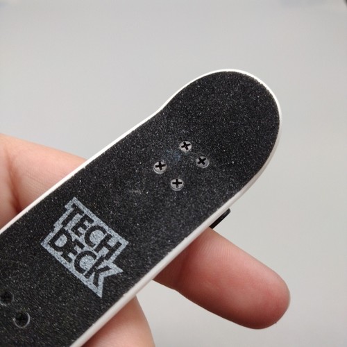 Tech Deck Element Series 7 Fingerboard RARE Purple Preowned Good Condition - Picture 7 of 9