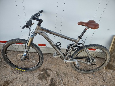 Bicycles - Trek Fuel Ex 9 - Nelo's Cycles