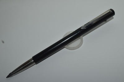 Parker Vector Rollerball Pen Black With Chrome Trim Made In USA Circa 1990