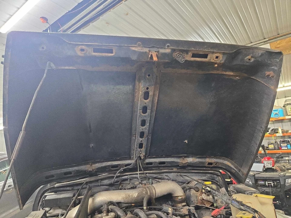 Hood JEEP WRANGLER 97 98 99 00 01 02 03 04 05 06 - Imagem 3 de 3