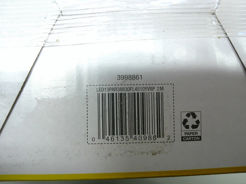 2 Pc Sylvania PAR 38 90Degree Flood Light Bulb 13W 40988 LED13PAR38830FL4510YVRP - Image 2 of 3