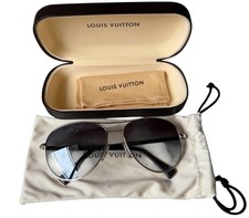 Louis Vuitton Aviator Sunglasses Monogram Lens Silver Frame Men's Used with Case
