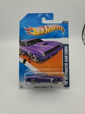 Rare 2011 Hot Wheels 3/10 #83 Street Beasts 70 PLYMOUTH AAR CUDA Purple
