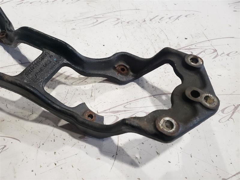 Bentley Flying Spur 06-11 Transmission Crossmember Mount OEM 07 08 09 10(23
