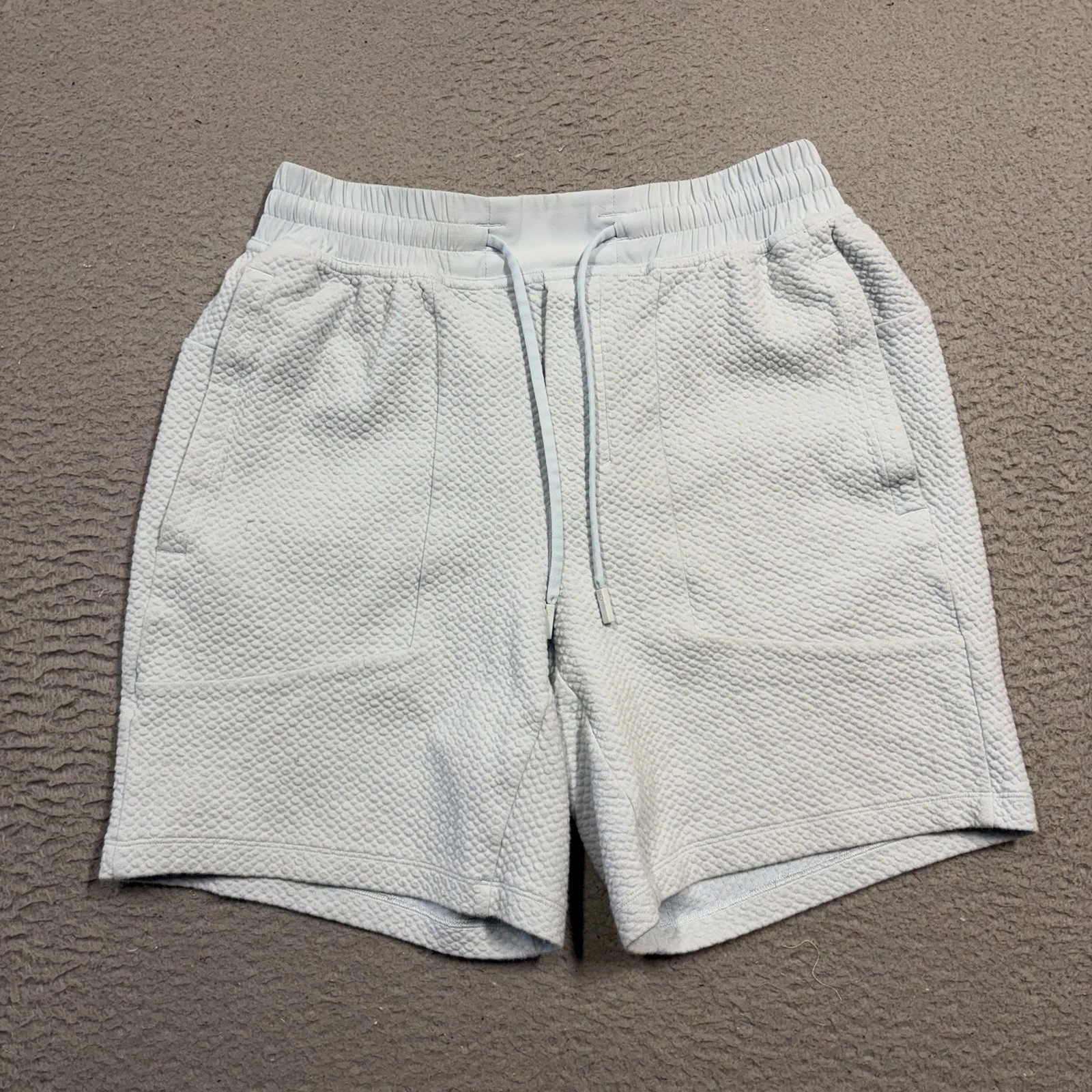 Lululemon At Ease Shorts Mens Small Blue 7" Inseam Drawstring Textured Running