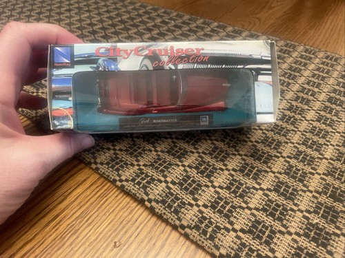 New-Ray Cars - Maßstab 1:43 / Druckguss Metall - Buick Roadmaster - Bild 2 von 7