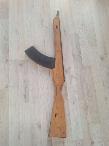 Fallschirmjäger KSK EGB DE IX Aufklärer Nahkampf Fecht MPi Holz Gewehr DDR NVA