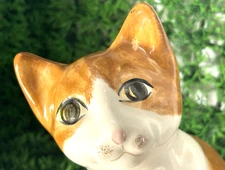 Ceramic Orange & White Cat/Kitten Figurine Amber Eyes Pink Nose 2 Pounds Glazed