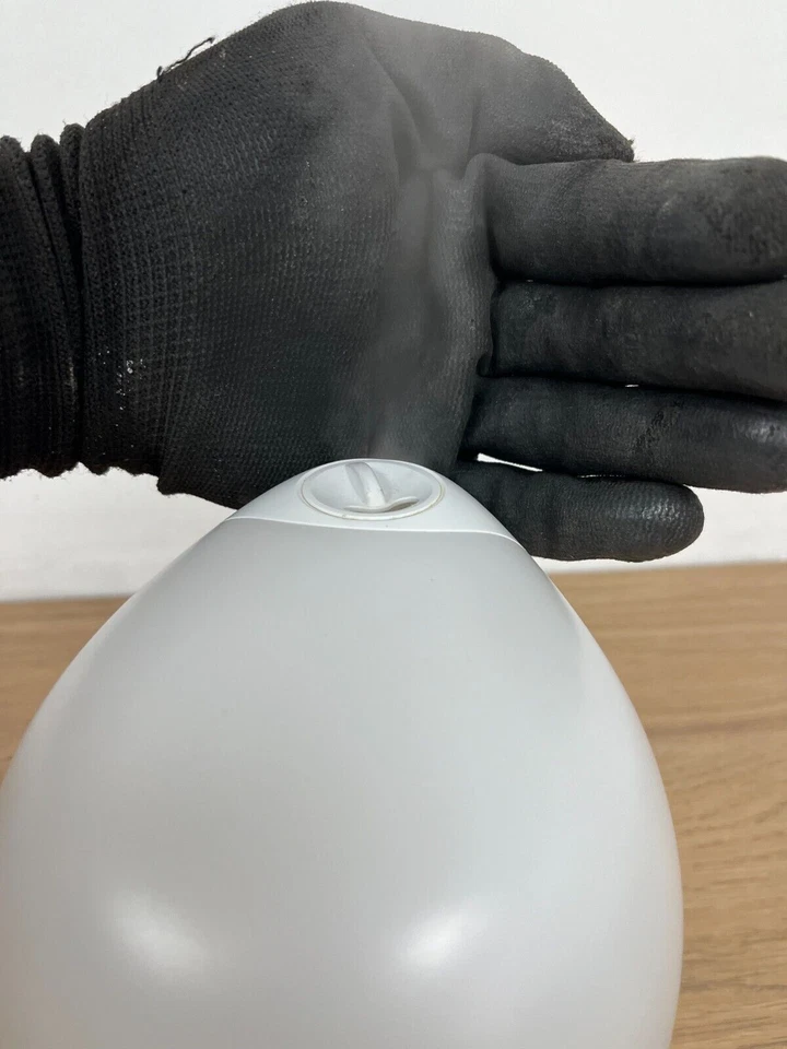 Vicks Personal Humidifier Ultrasonic Cool Mist  VUL510E1 0.7L Auto shutoff - Image 3 of 4