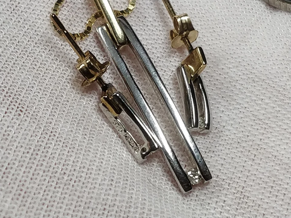 9ct Yellow & White Diamond Pendant And Earrings Set,18''chain, Hallmarked ,375 - Image 3 of 4