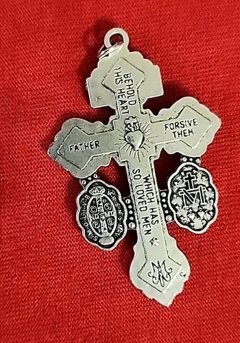 CHRISTIAN.CATHOLIC LOT OF 24 CROSS & MEDAL - Picture 9 of 13