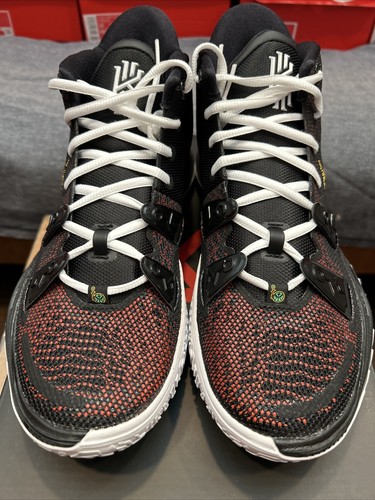 Nike Kyrie 7 "Roswell Rayguns" - Uomo taglia 10 - Foto 10 di 24
