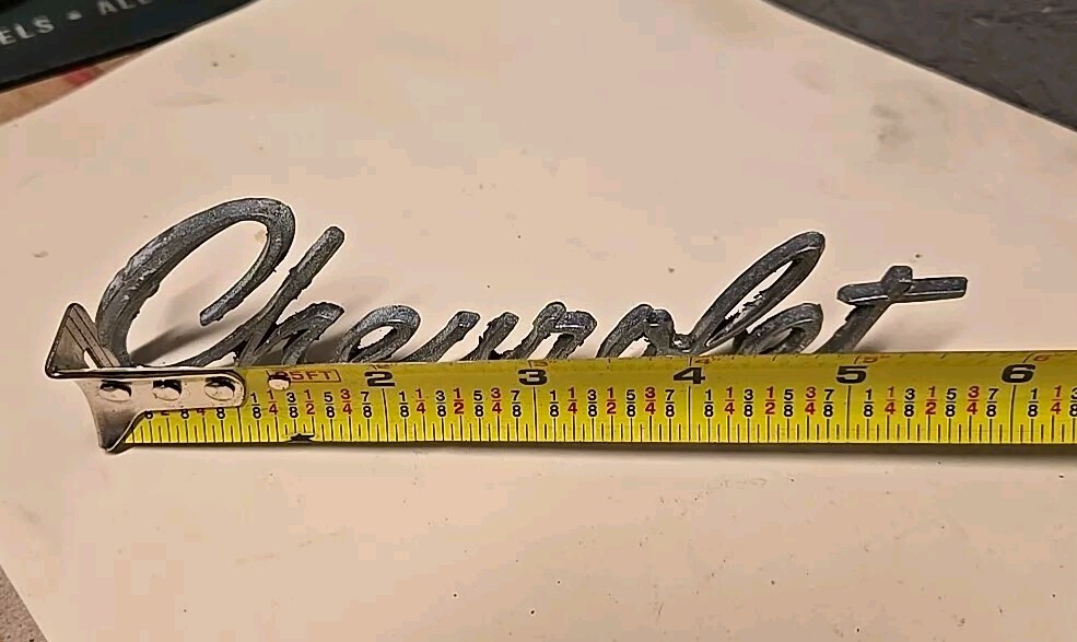 Vintage Cursief Chevrolet Logo Chevrolet Script Emblems (Chevrolet