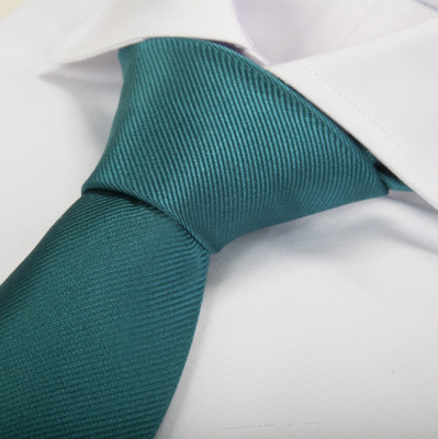 Neue türkisfarbene Designer Seidenkrawatte für Herren