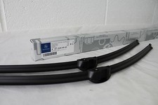 NEW GENUINE Mercedes-Benz W221 S-Class Front Wiper Blades A2218201400