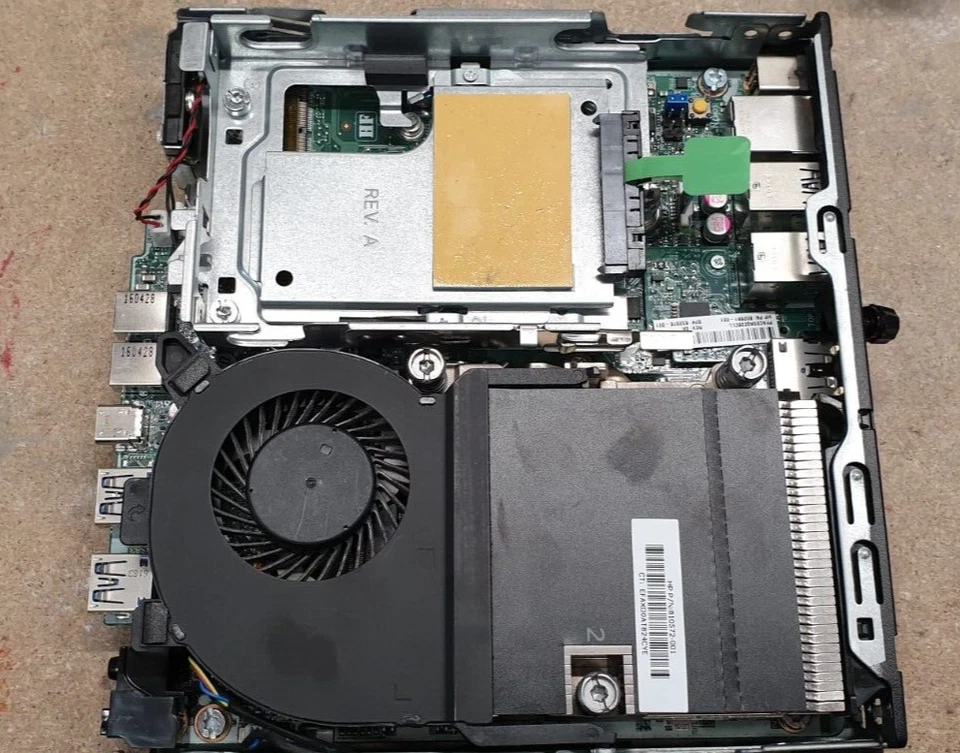 HP EliteDesk 800 G2 PC, NO CPU, NO RAM, NO SSD BAREBONE (OFFERS WELCOME) - Image 4 of 4