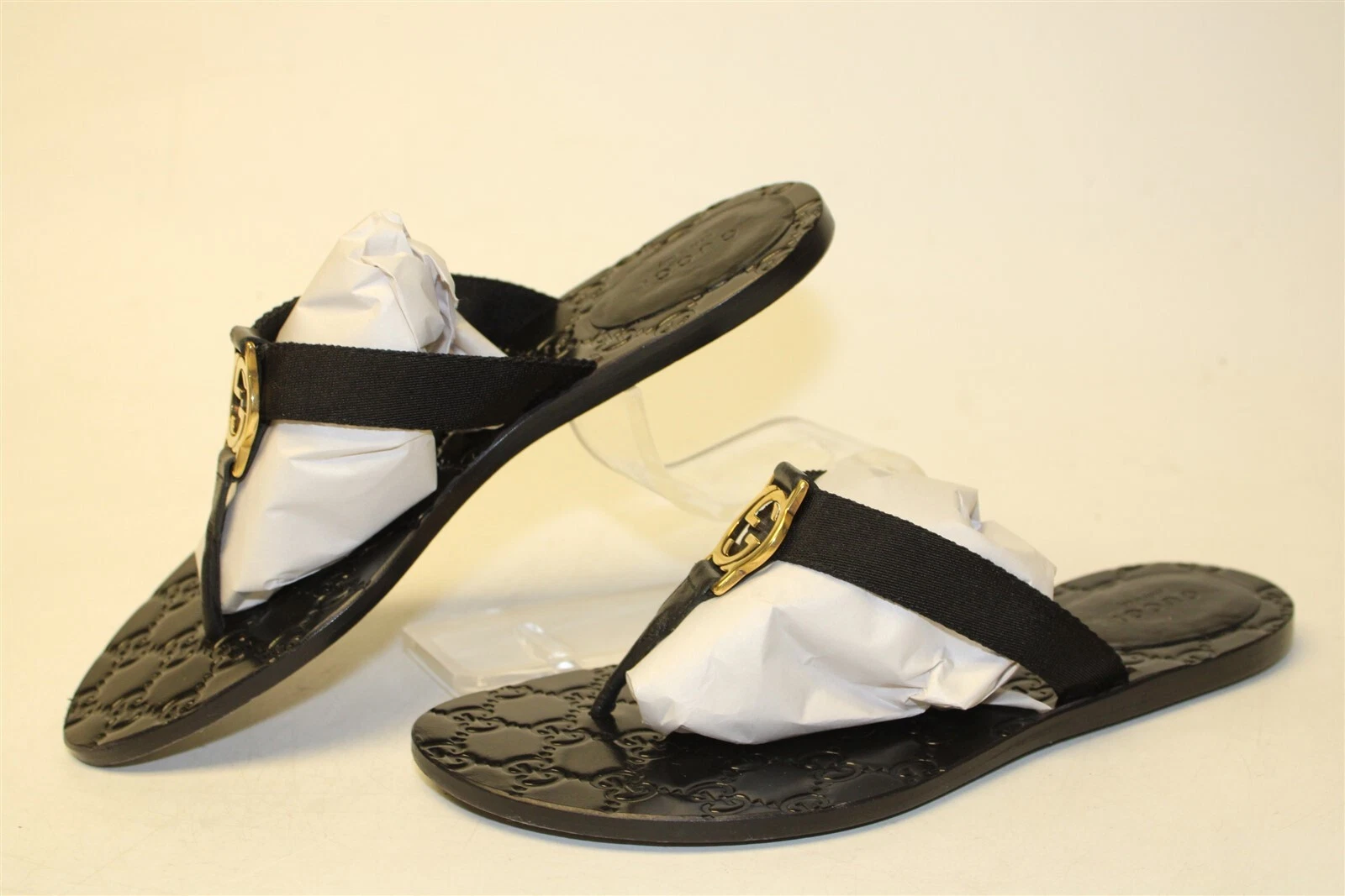 Chaussures sandales en cuir Gucci Italy Made femme 38 8 monogramme logo GG Guccissima