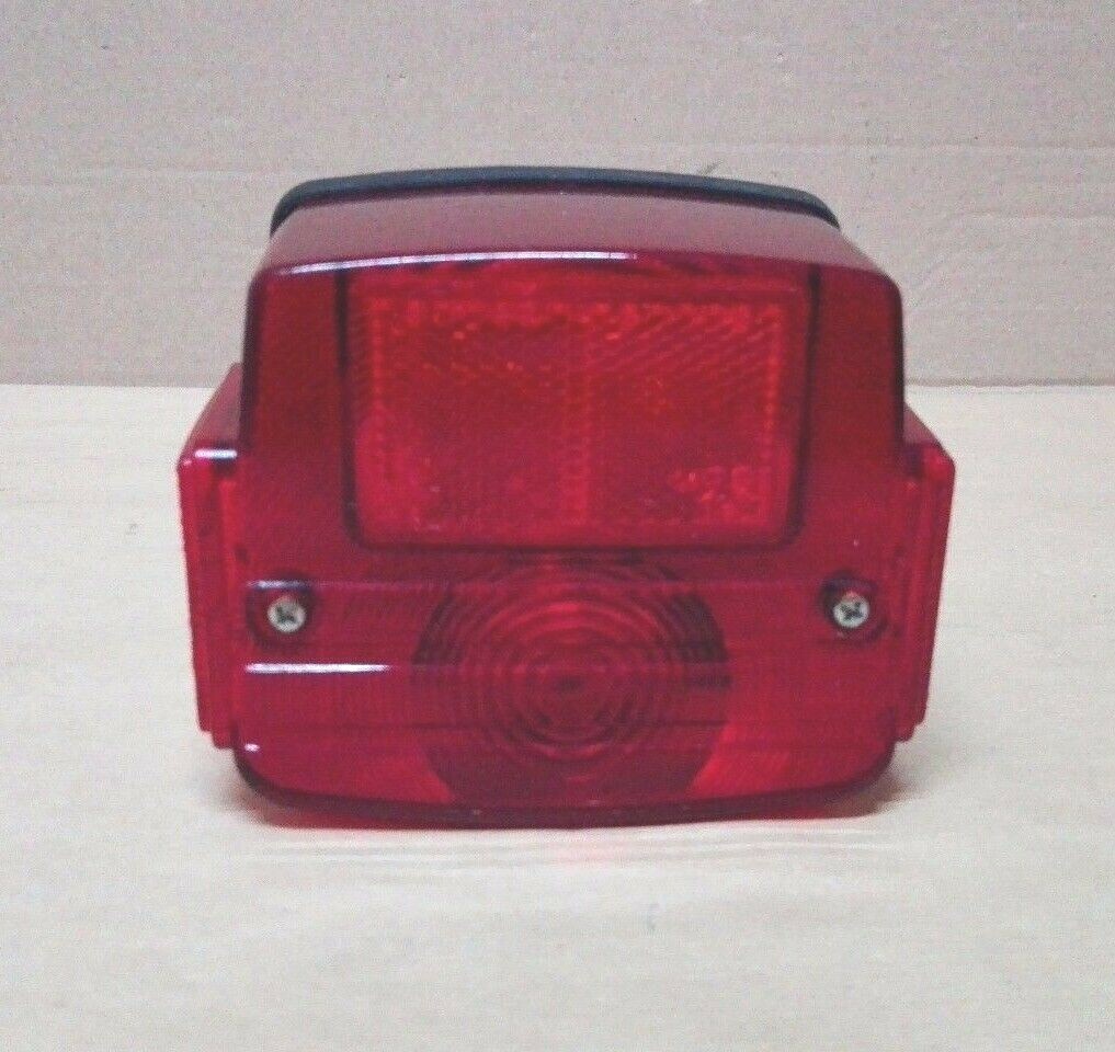 STANLEY 040-6642 TAILLIGHT LAMP KAWASAKI MULE 4X4 PART 23025-1042 STOP LIGHT STANLEY 040-6642 TAILLIGHT LAMP KAWASAKI MULE 4X4 PART 23025-1042 STOP LIGHT